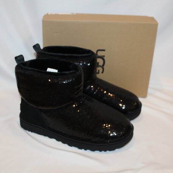 NIB UGG WOMEN'S MINI‎ SEQUIN SHEARLING LINED BOOTS BLACK - Picture 4 of 5